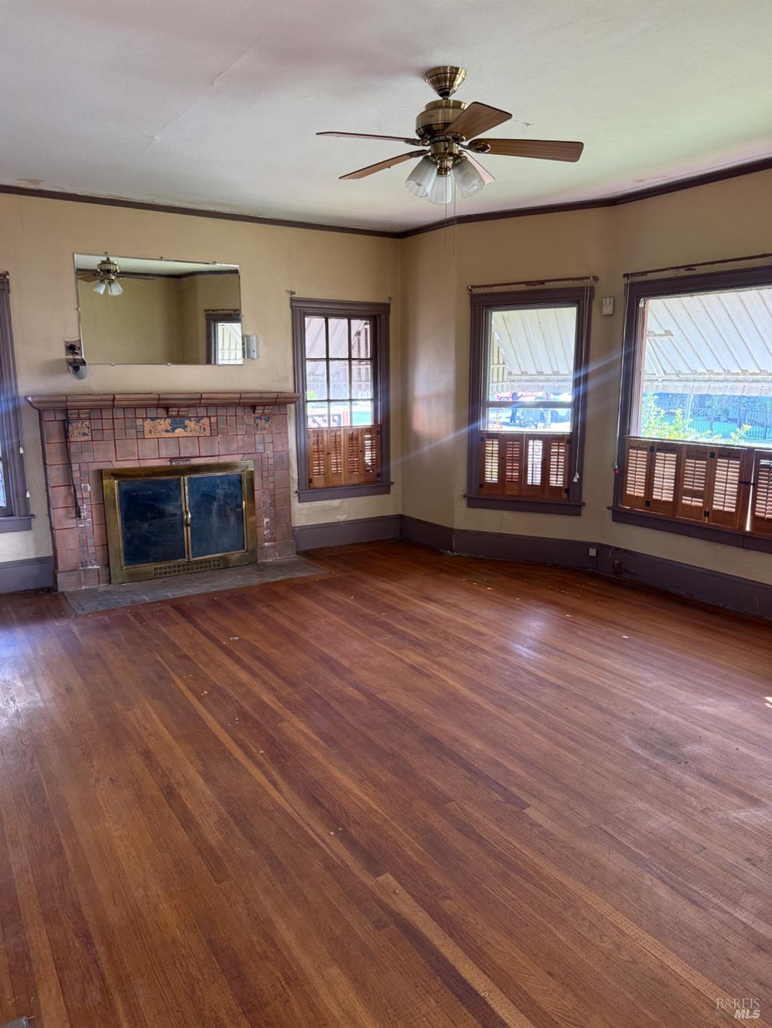 Detail Gallery Image 3 of 6 For 4019 Roosevelt Ave, Richmond,  CA 94805 - 2 Beds | 1/1 Baths