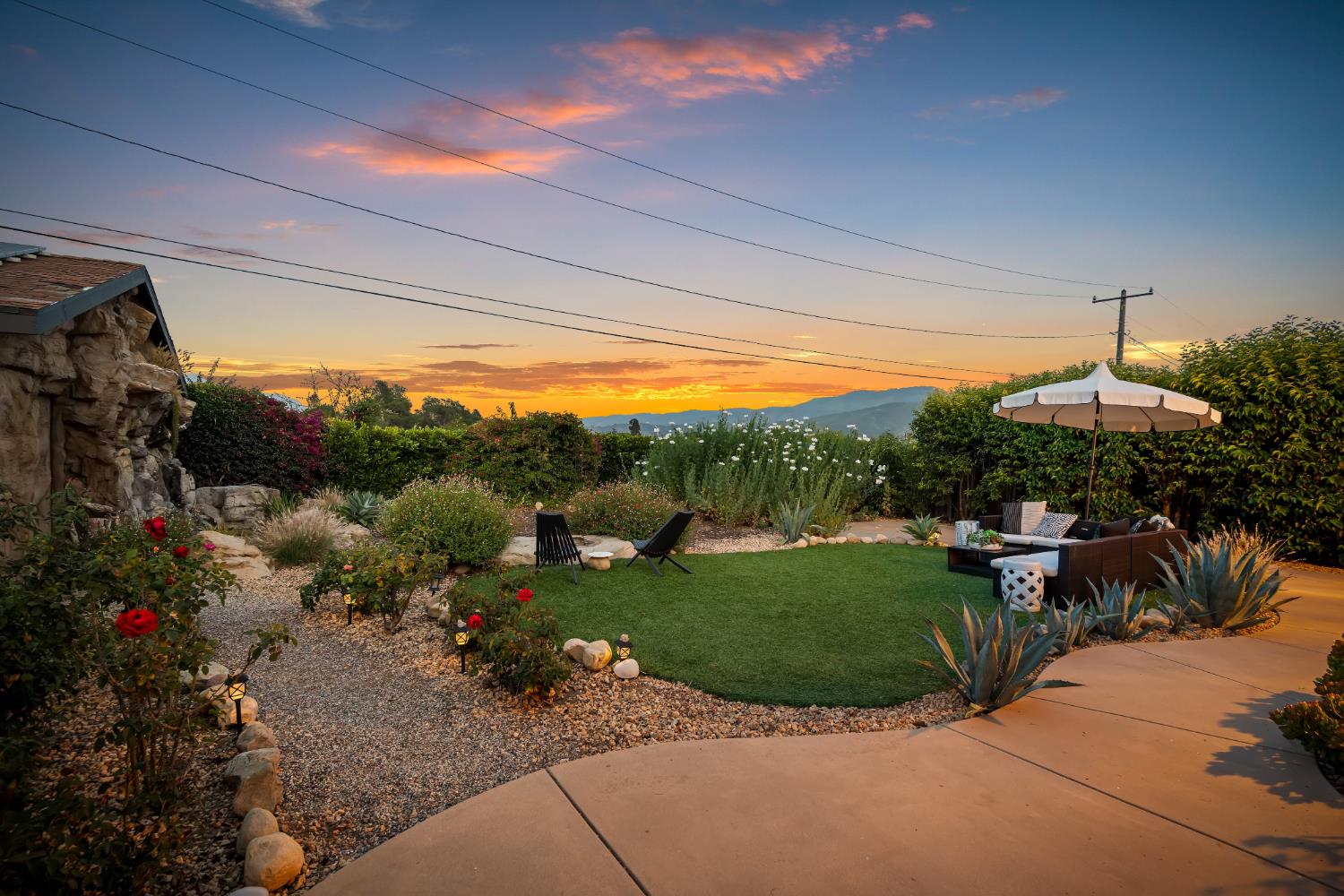 1114 Mercer Avenue listing photo