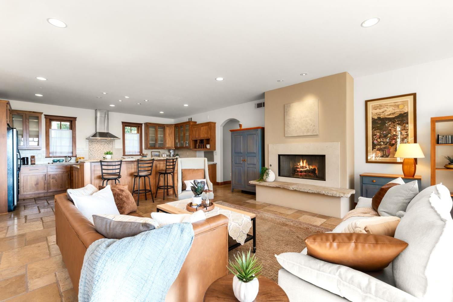 49 Alto Drive listing photo