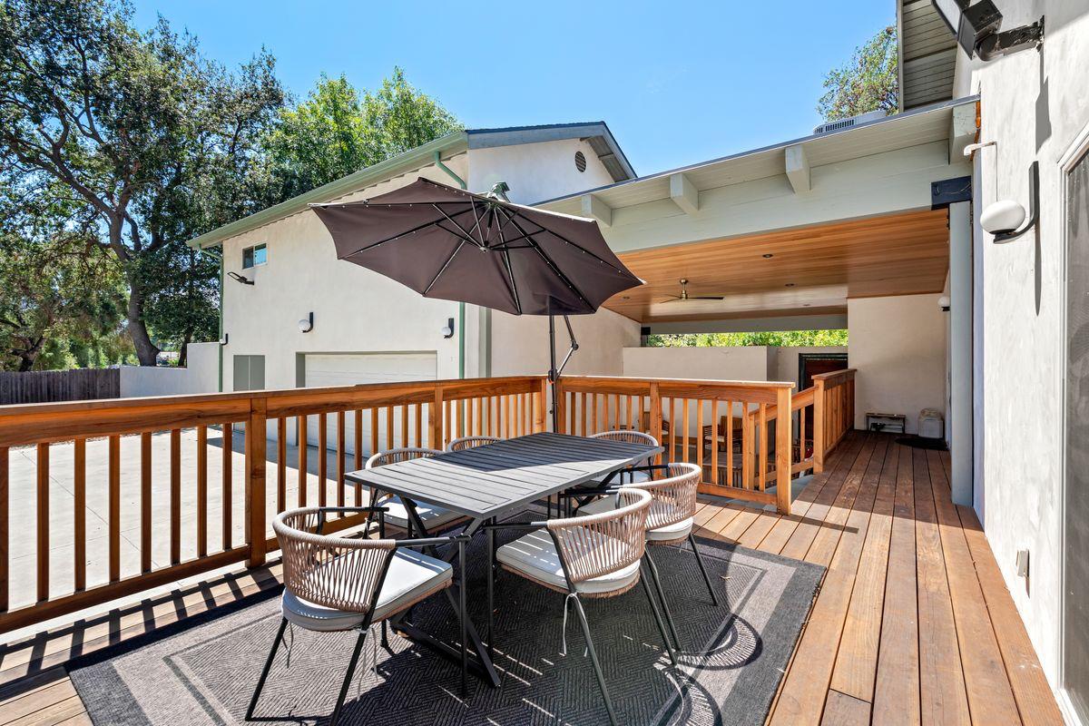 511 E Aliso Street listing photo