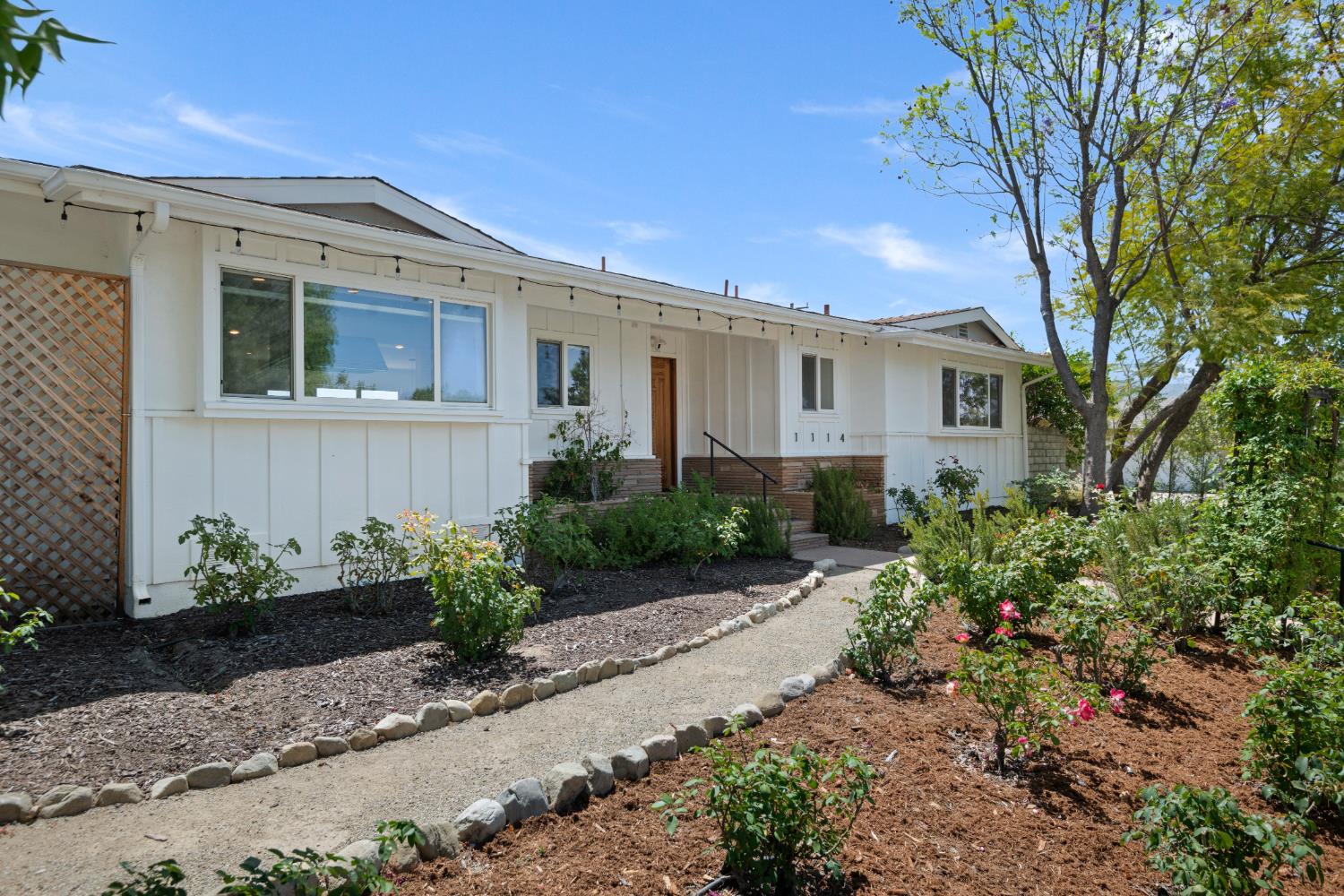 1114 Mercer Avenue - Property photo