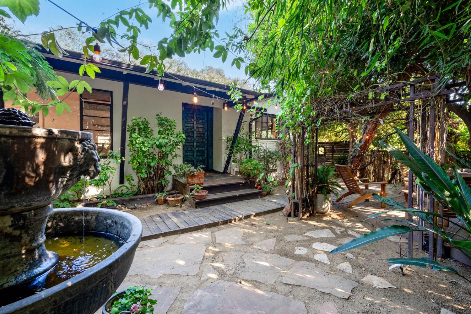 1708 Orchard Drive listing photo