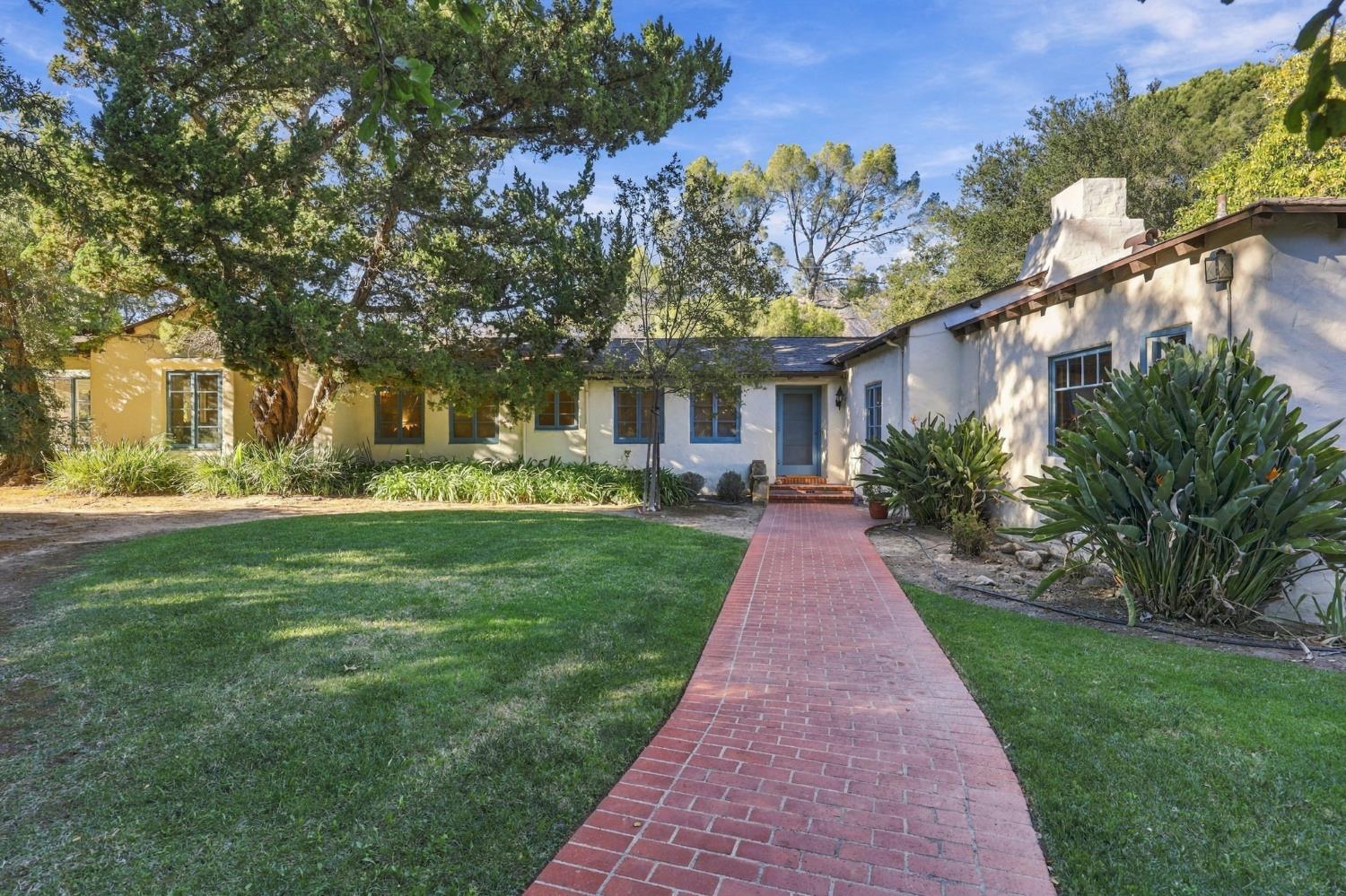 610 W Eucalyptus Street - Property photo