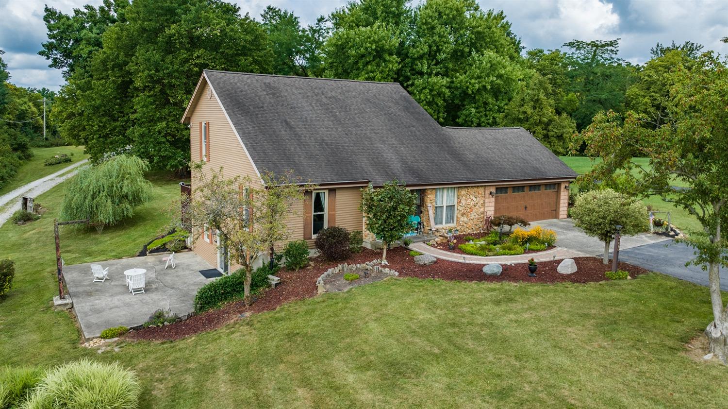 21011 Road, Lawrenceburg, IN 47025 SOLD LISTING MLS 201647