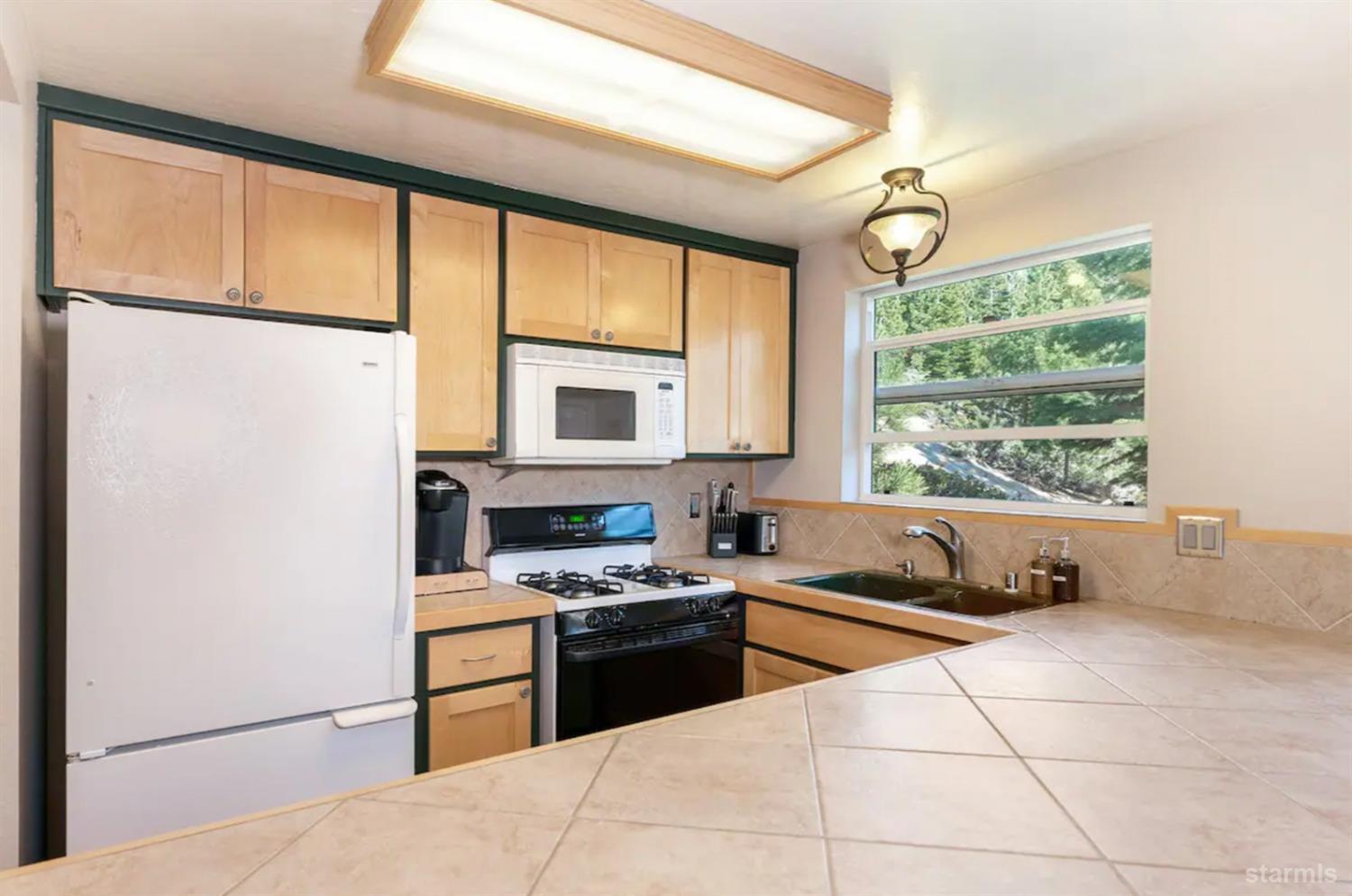 227 S Benjamin Drive #B