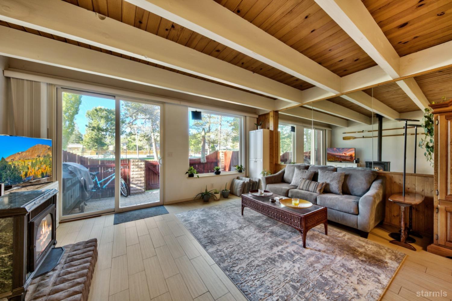 439 Ala Wai Boulevard #106