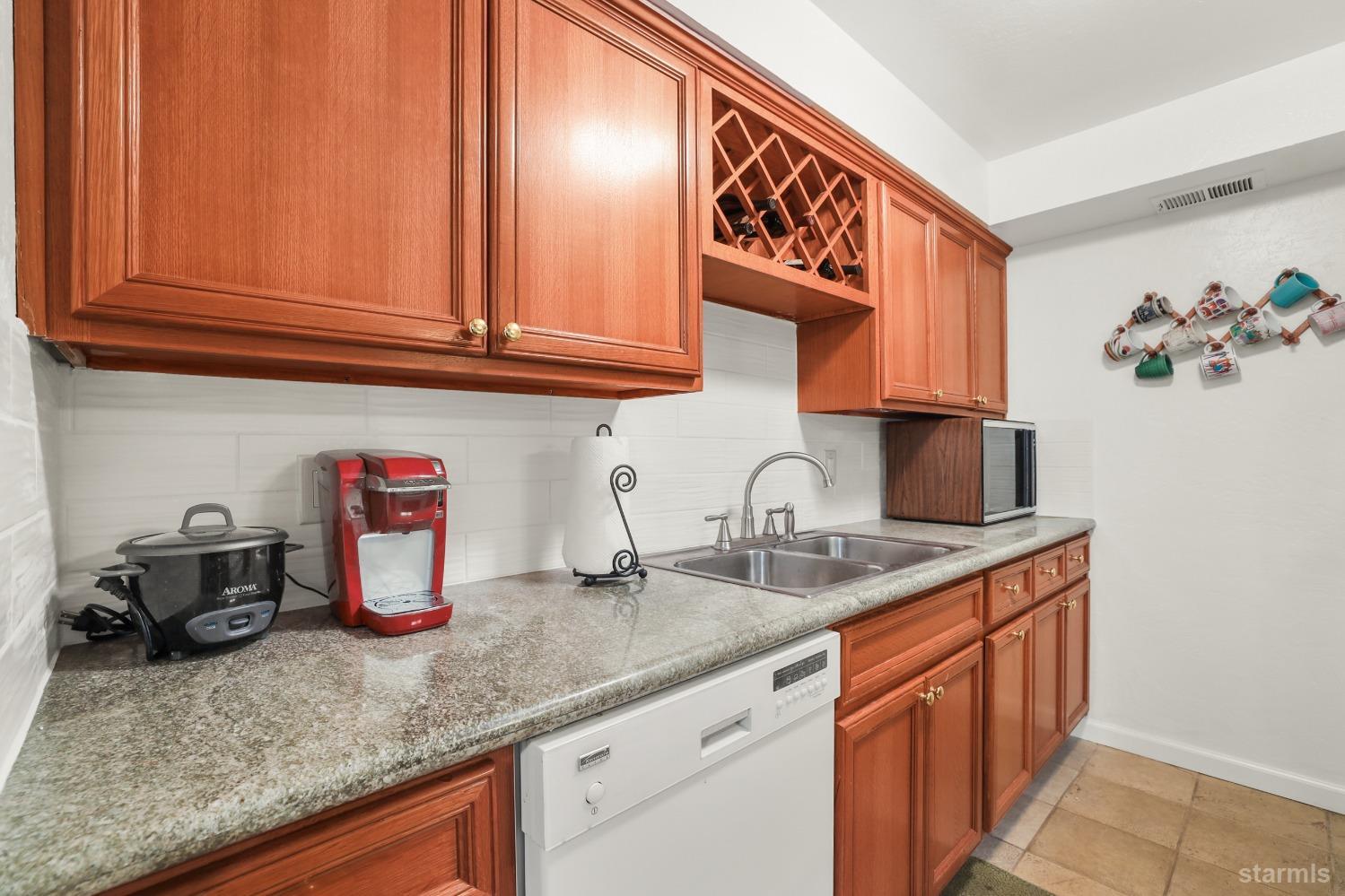 1151 Herbert Avenue #B