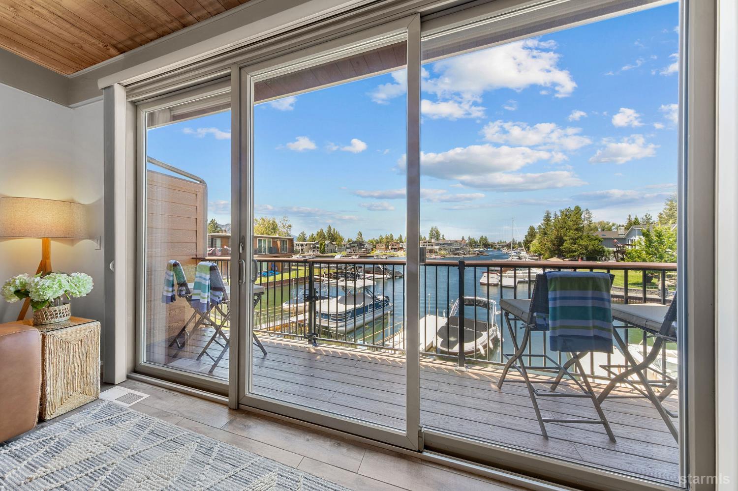 552 Christie Drive #307