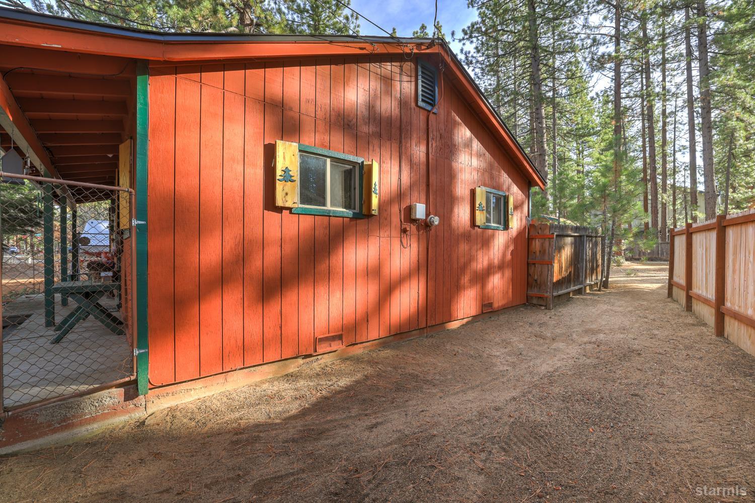 738 San Francisco Avenue