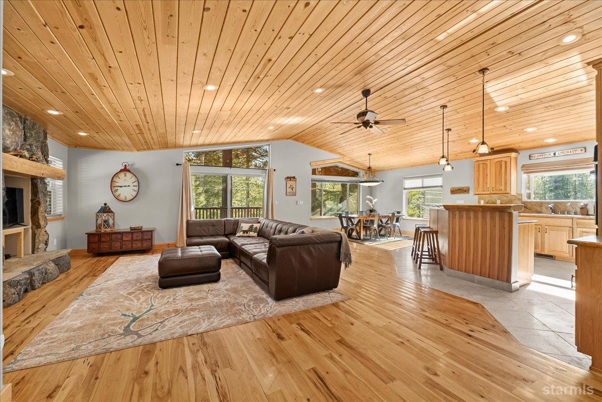 1887 Elks Club Drive