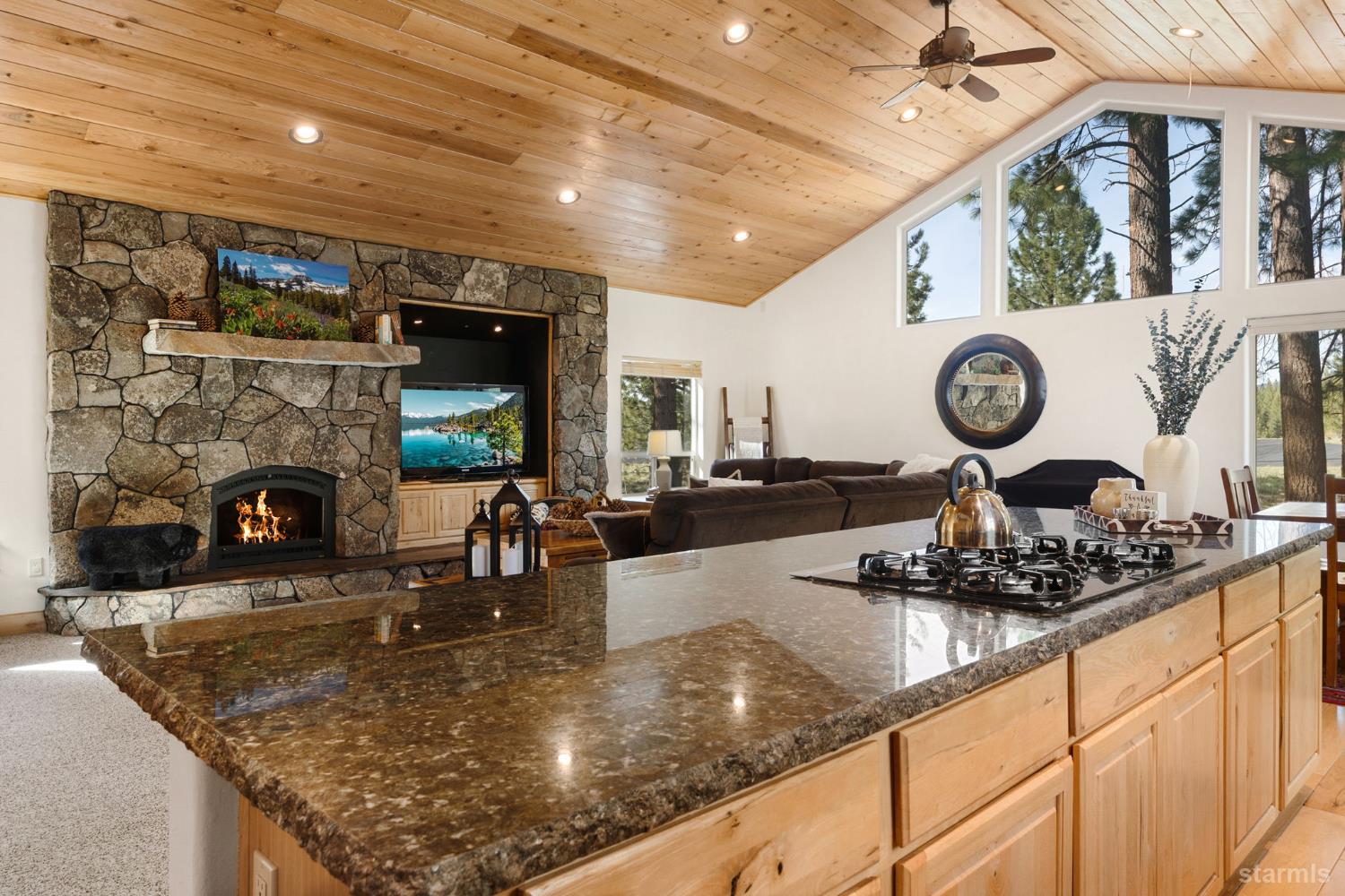 1637 Black Bart Court