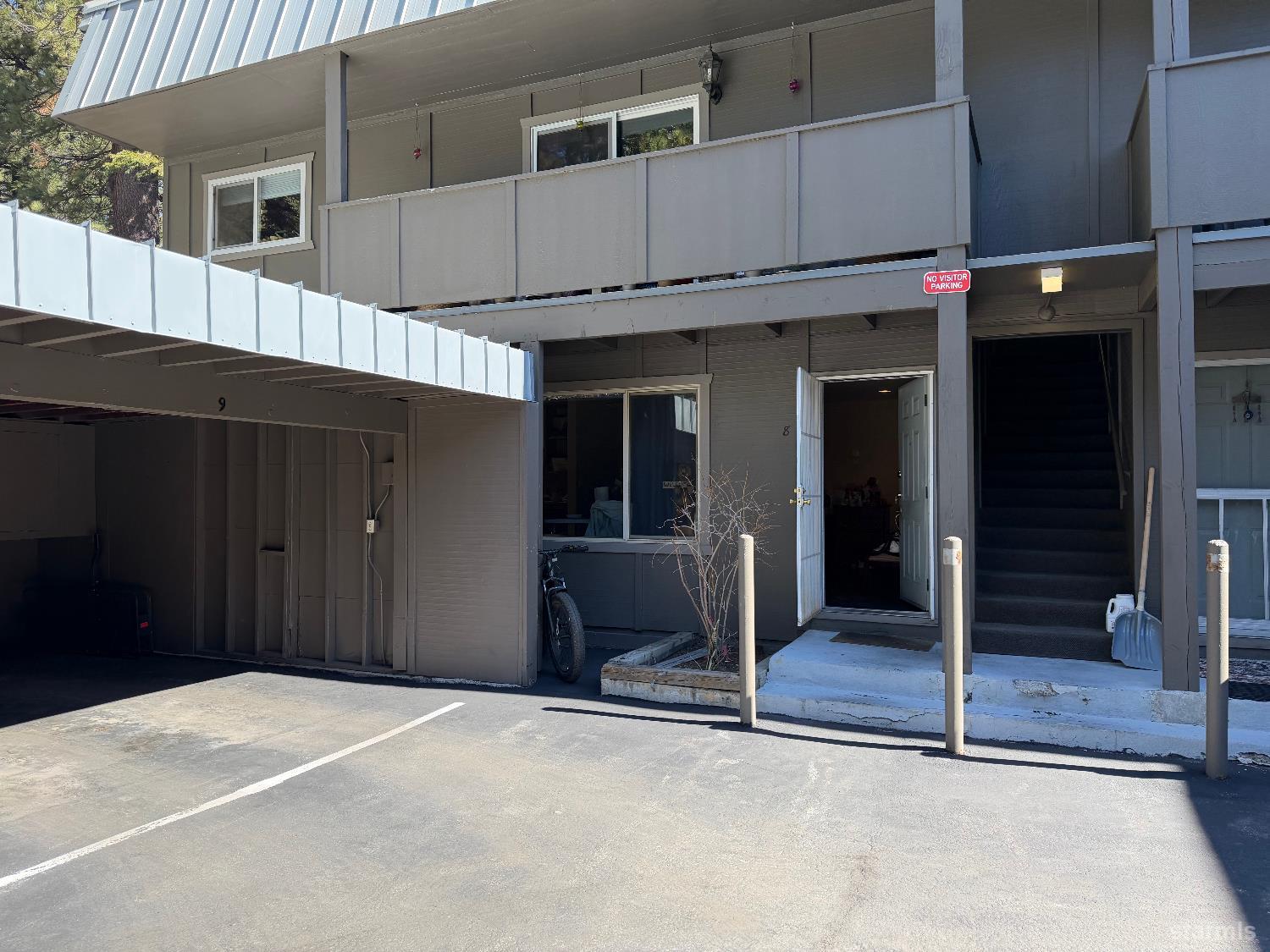 1281 Bonanza Avenue #8