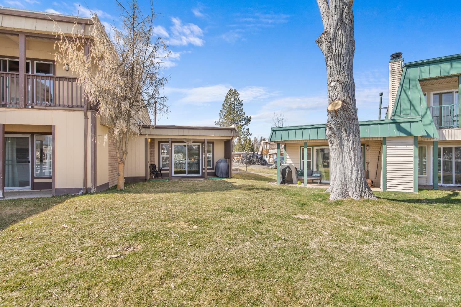 439 Ala Wai Boulevard #104