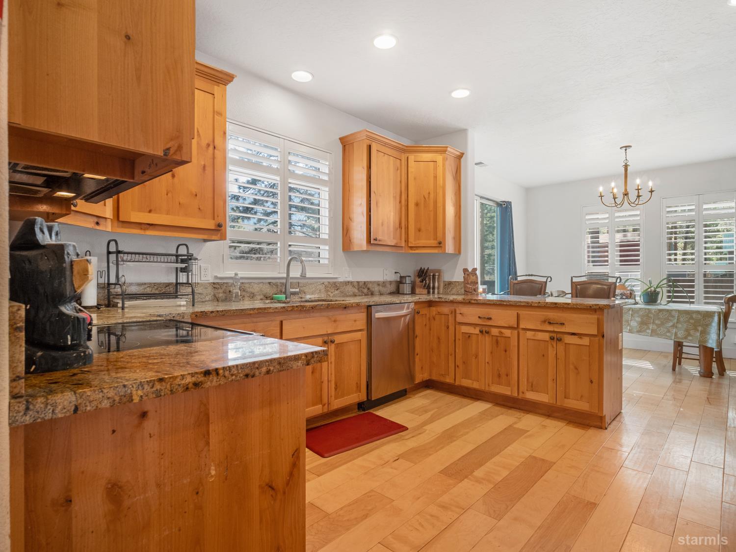 1291 Heather Lake Road