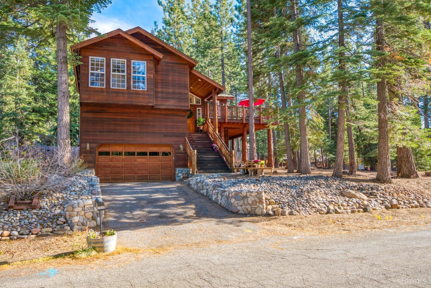 1520 Cherry Hills Circle