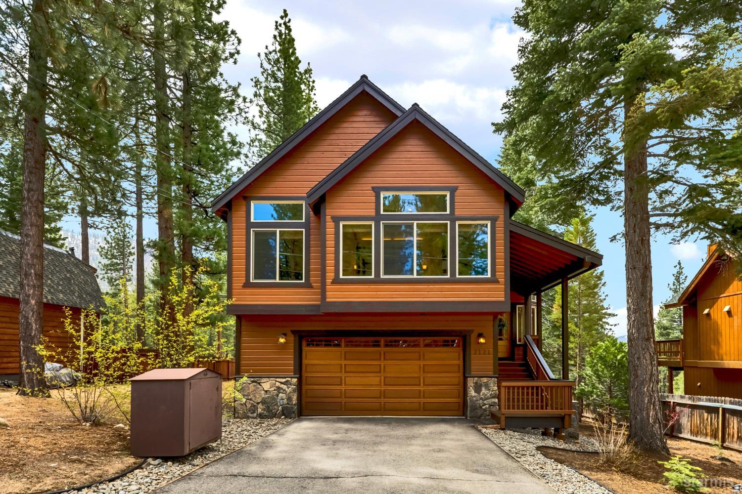 2121 Marshall Trail