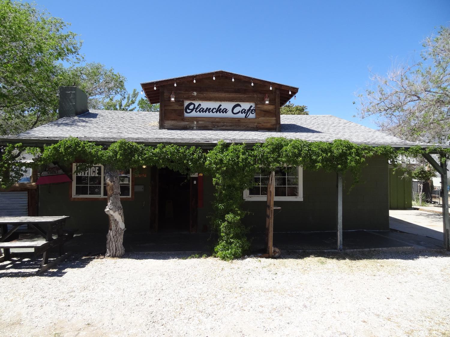 2371 S Highway 395