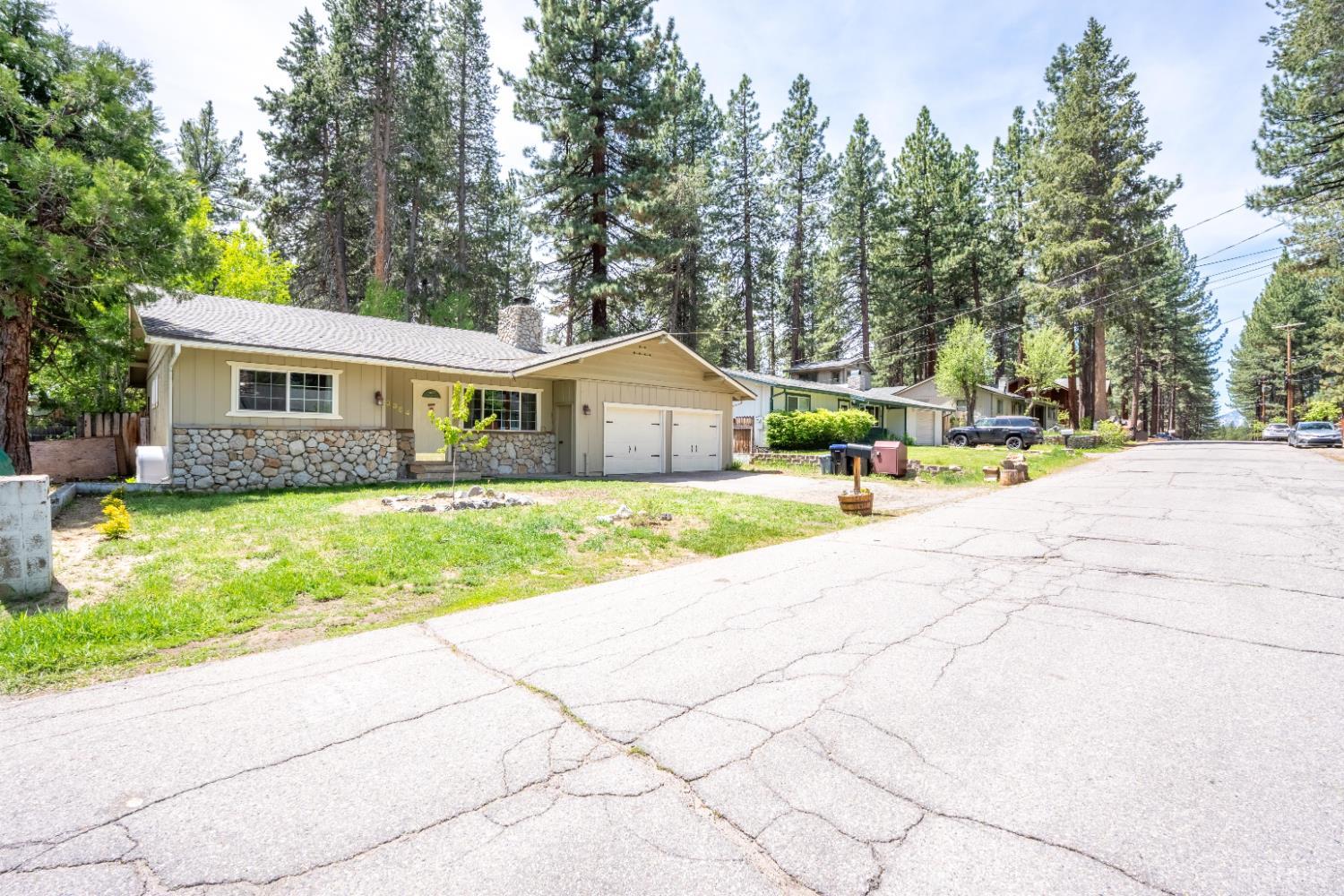 3384 Bruce Drive