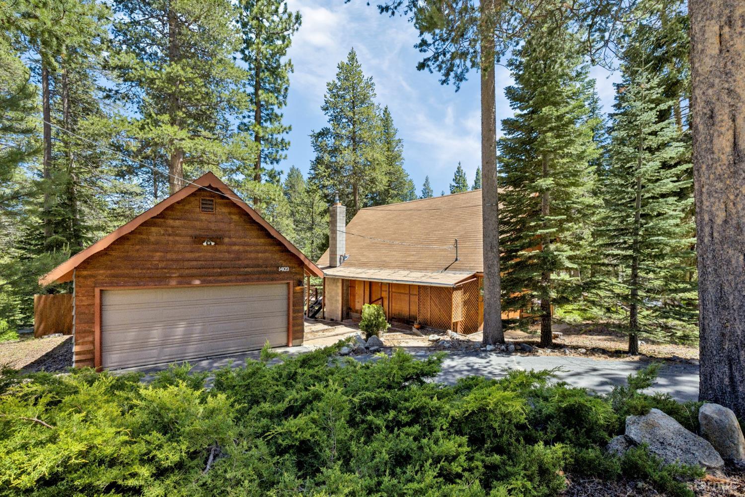 1409 Mount Shasta Circle