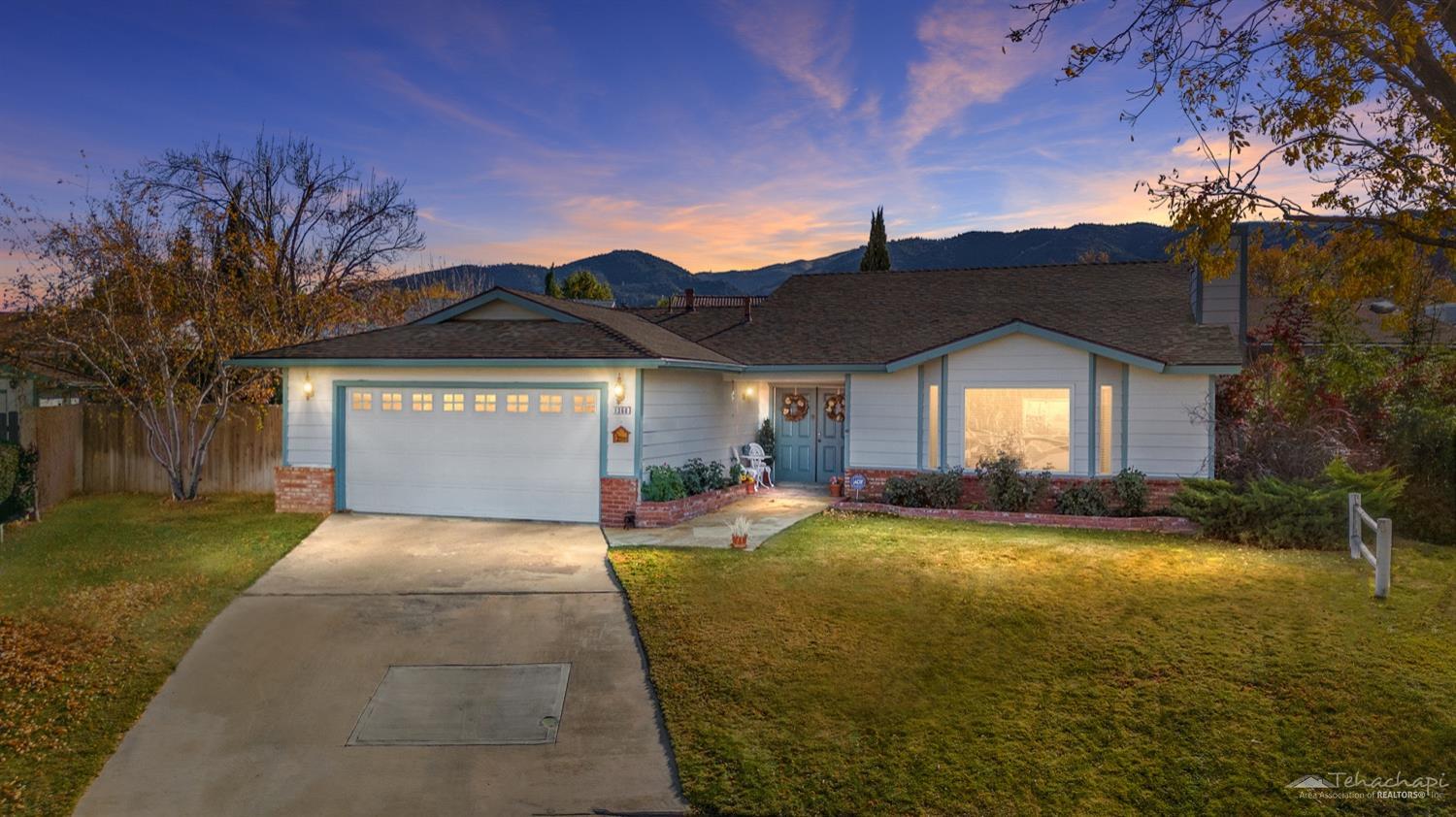 1360 El Rancho Dr Dr, Tehachapi, CA 93561-2422 | Tehachapi