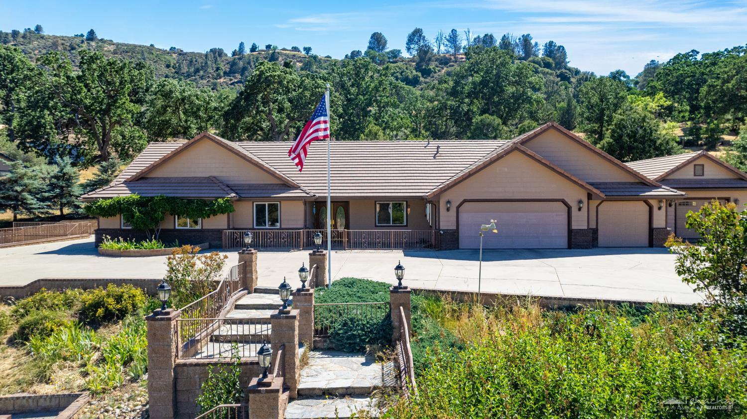 Sunland Way, Bear Valley Springs