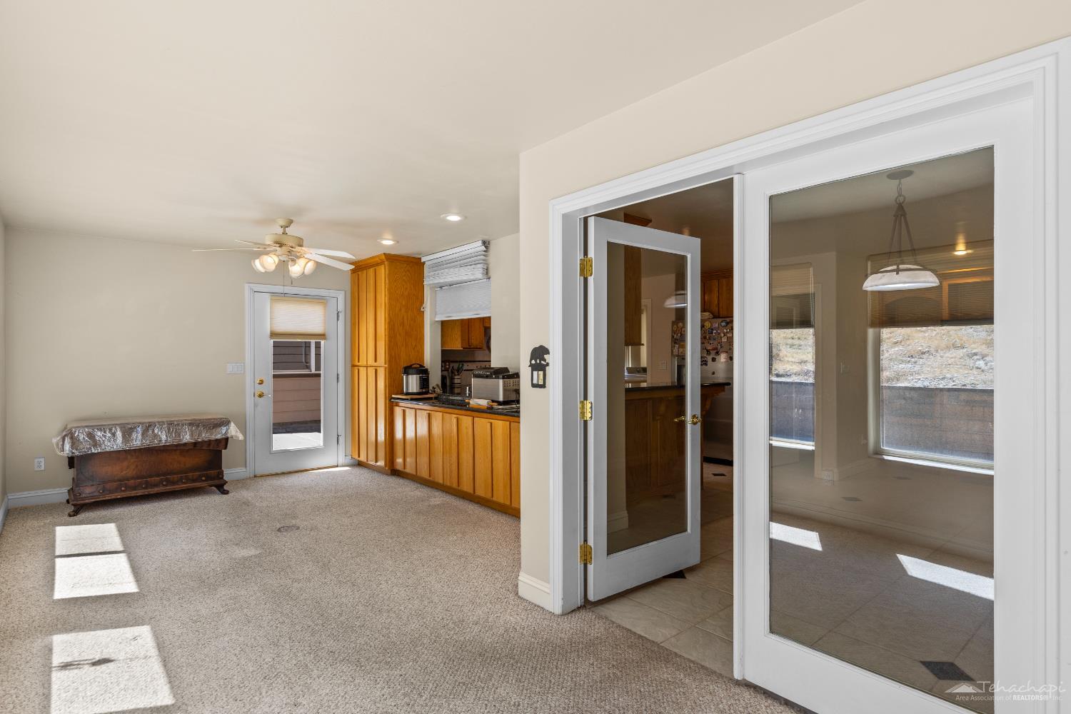Sunland Way photo 16