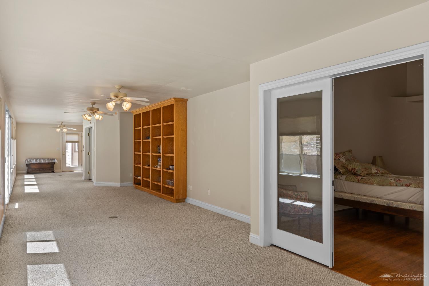 Sunland Way photo 17