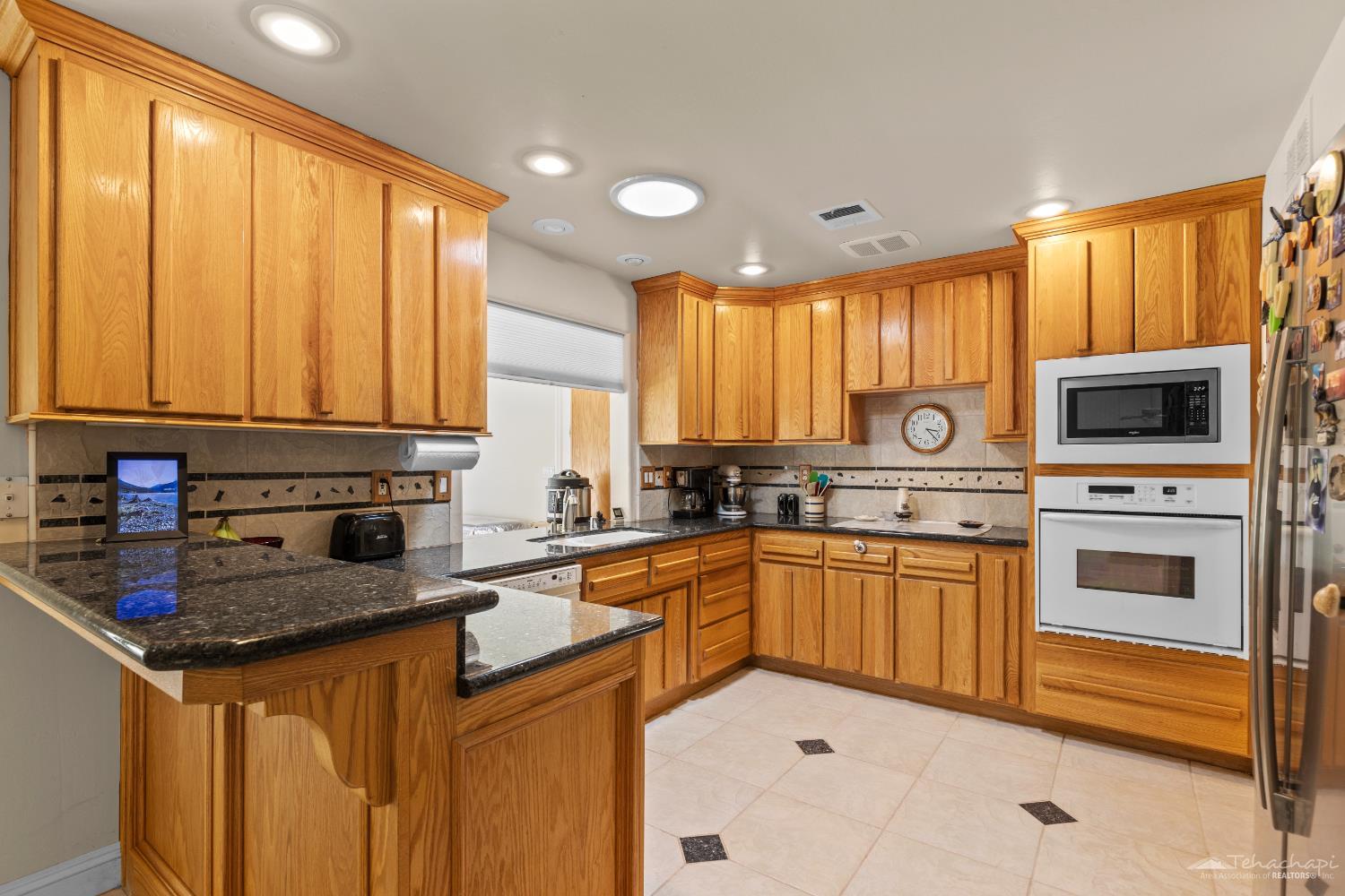 Sunland Way photo 11