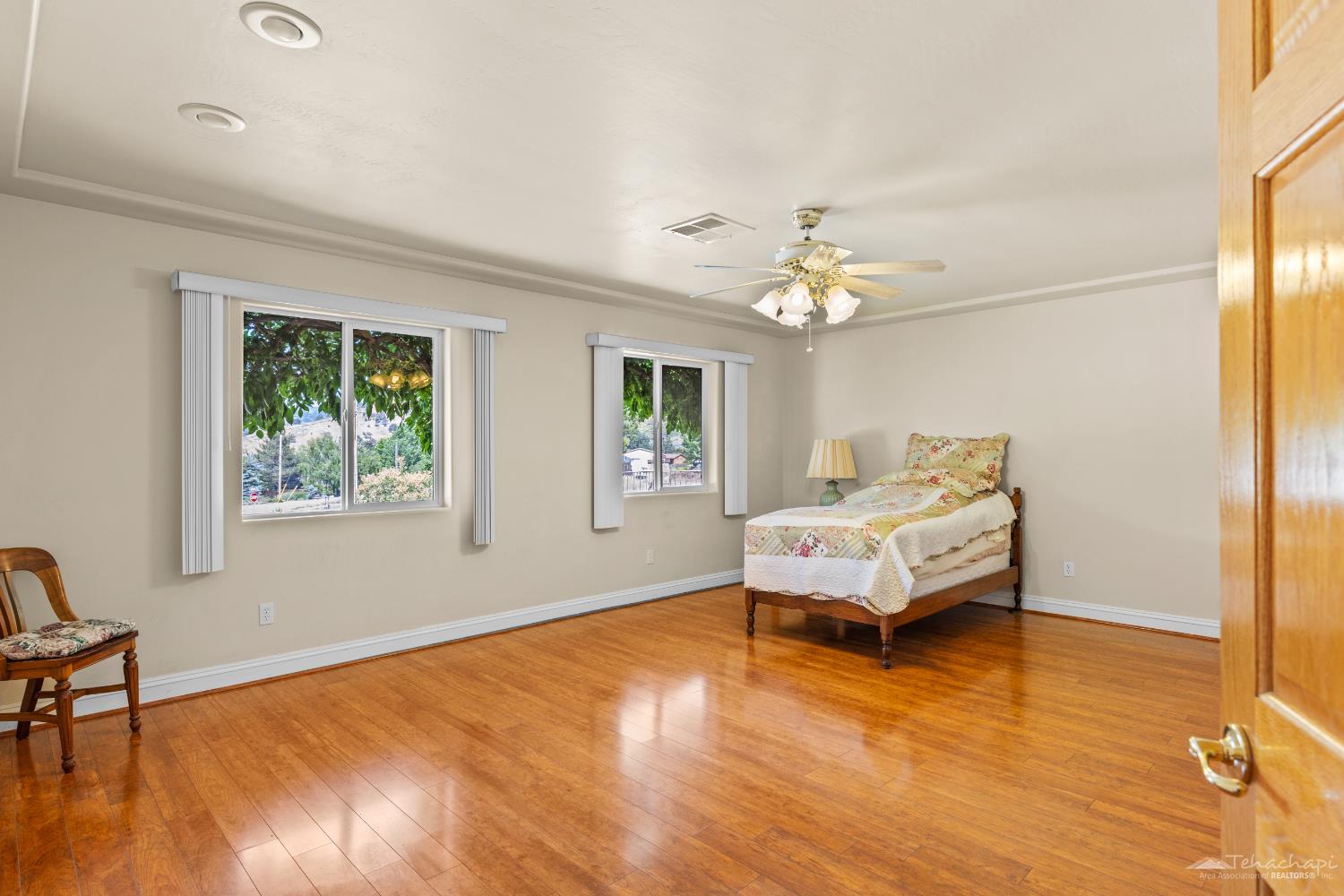 Sunland Way photo 22
