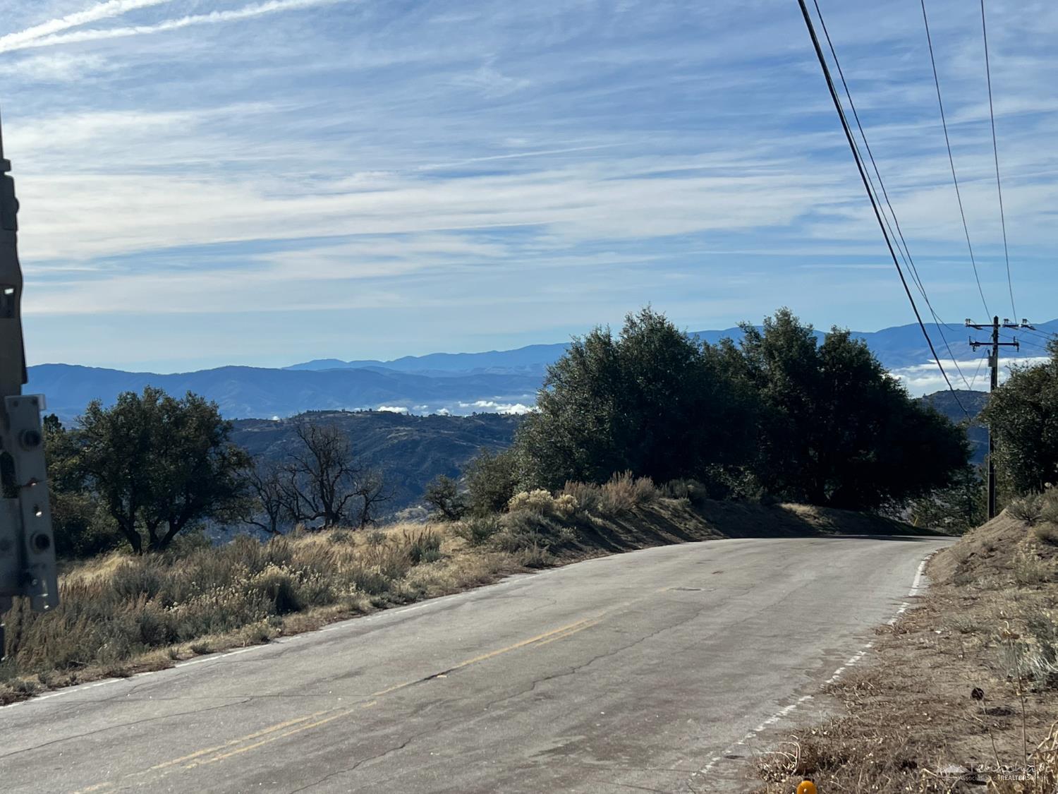 paramount Drive photo 4