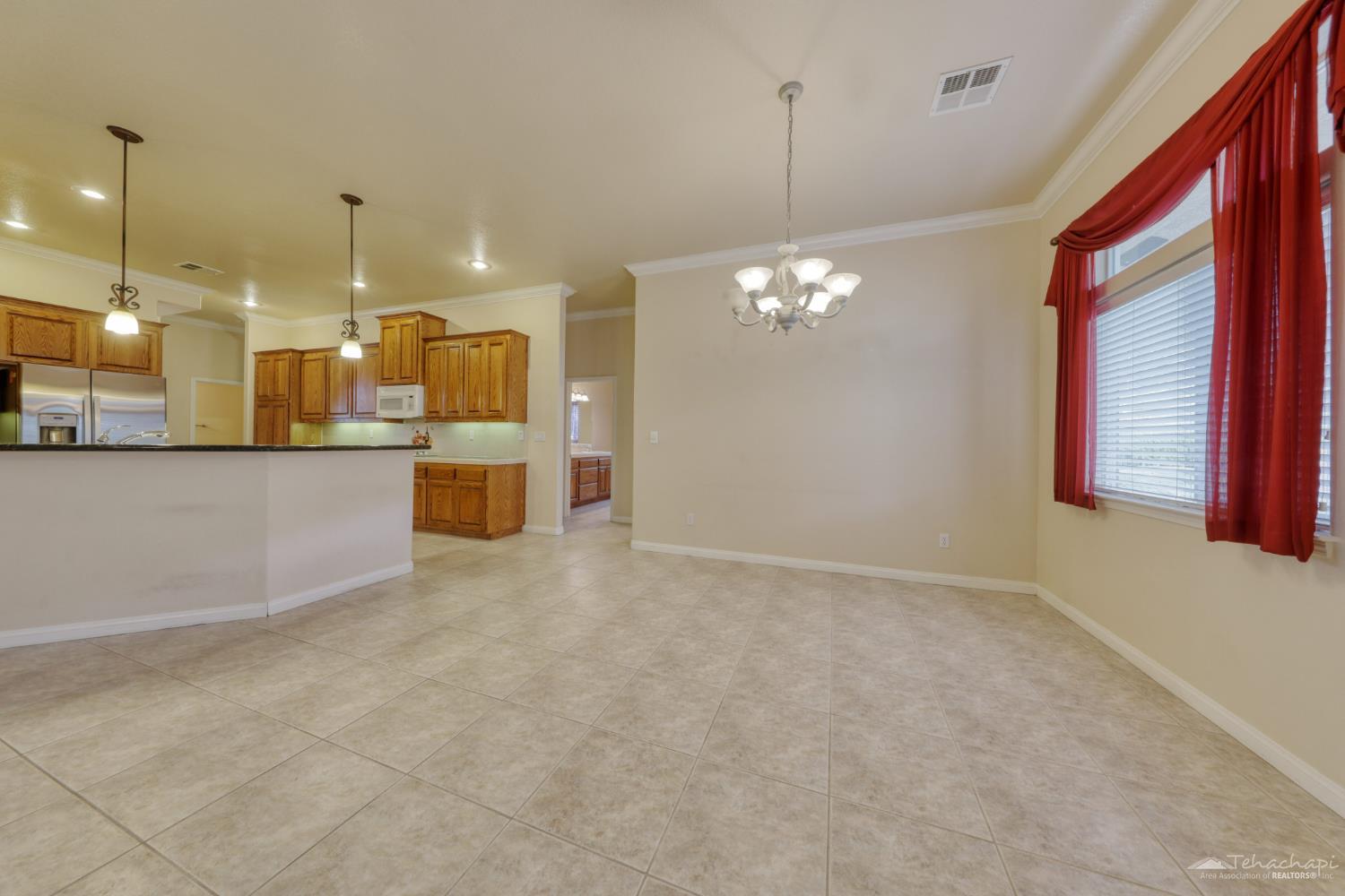 Coyote Court photo 16
