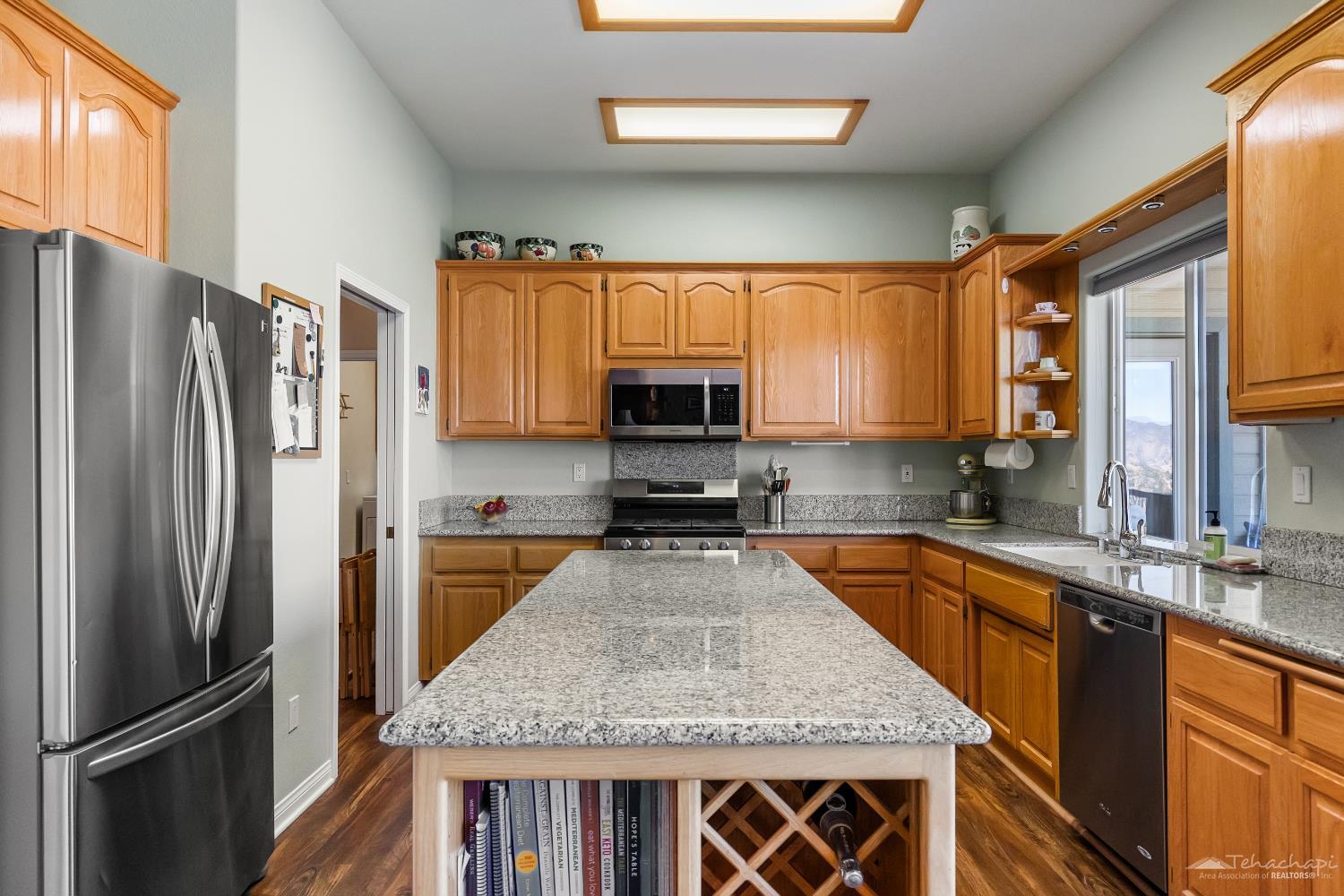 Fox Ridge Court photo 17