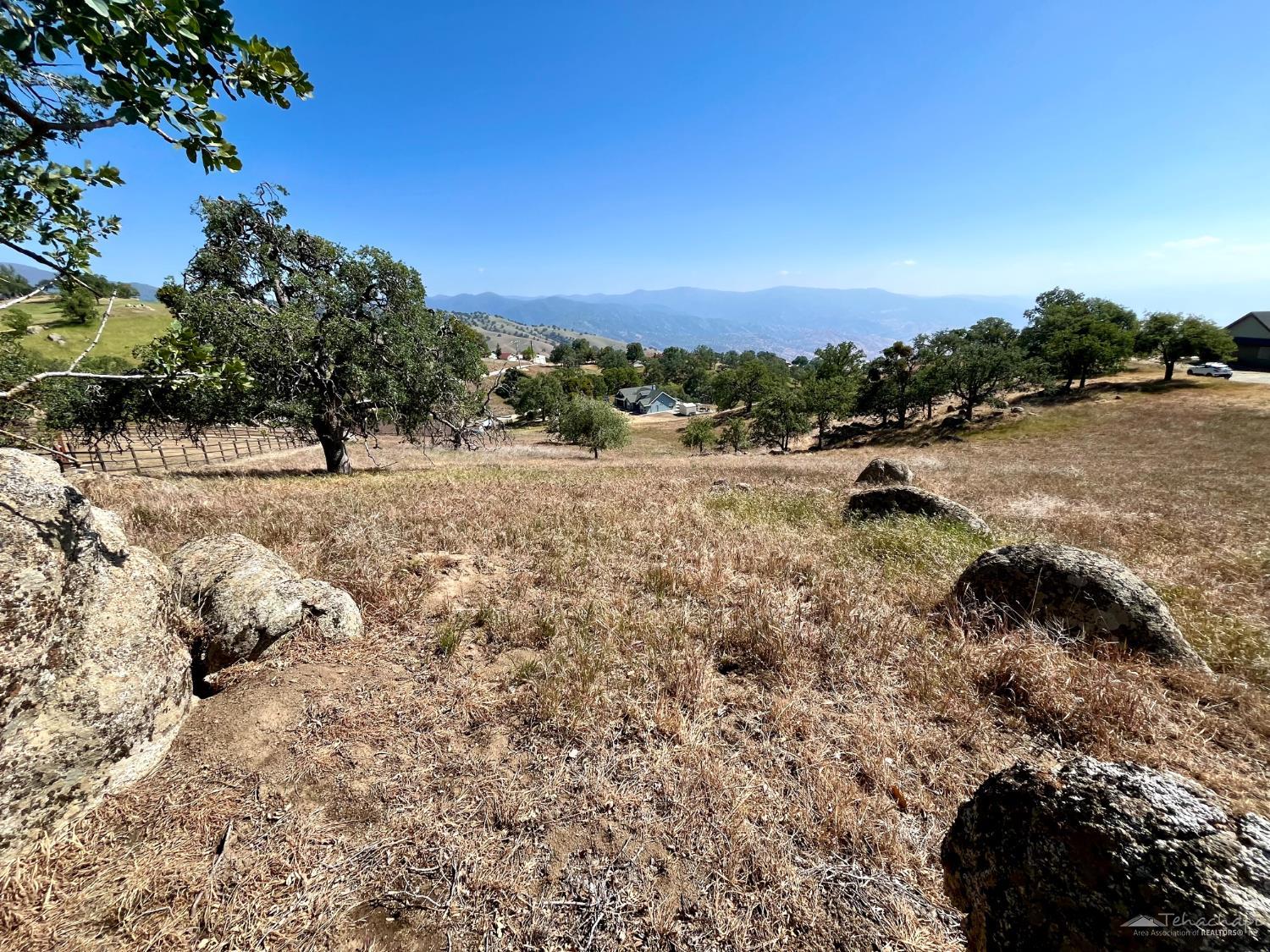 Horsethief Drive, Tehachapi