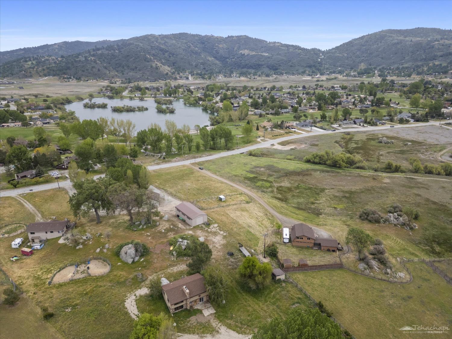 N Lower Valley Road photo 5