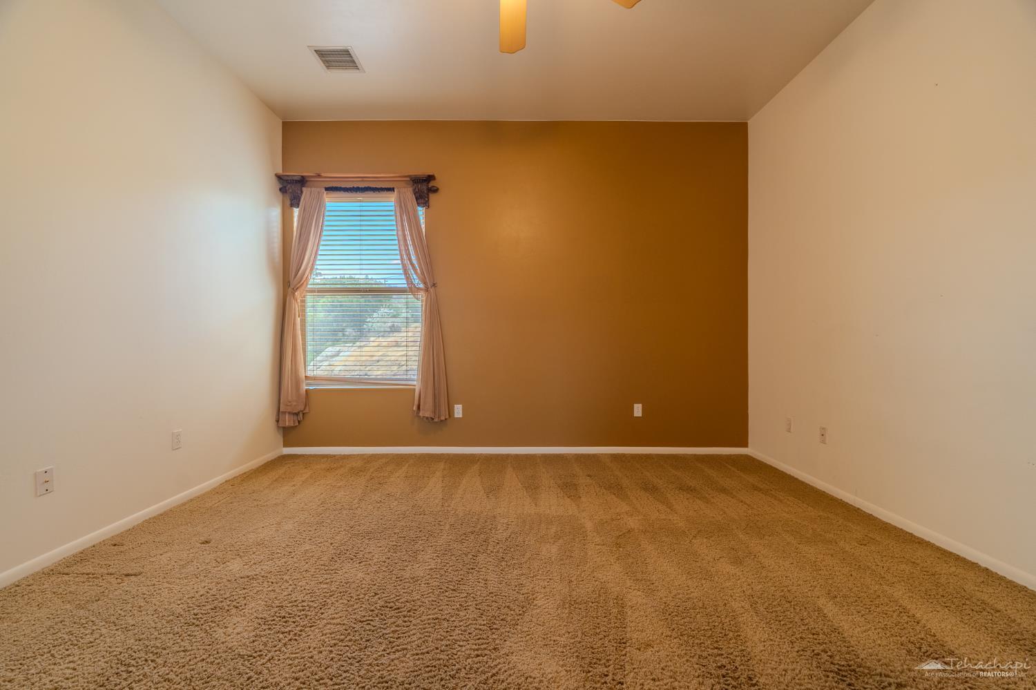 Birkdale Court photo 19