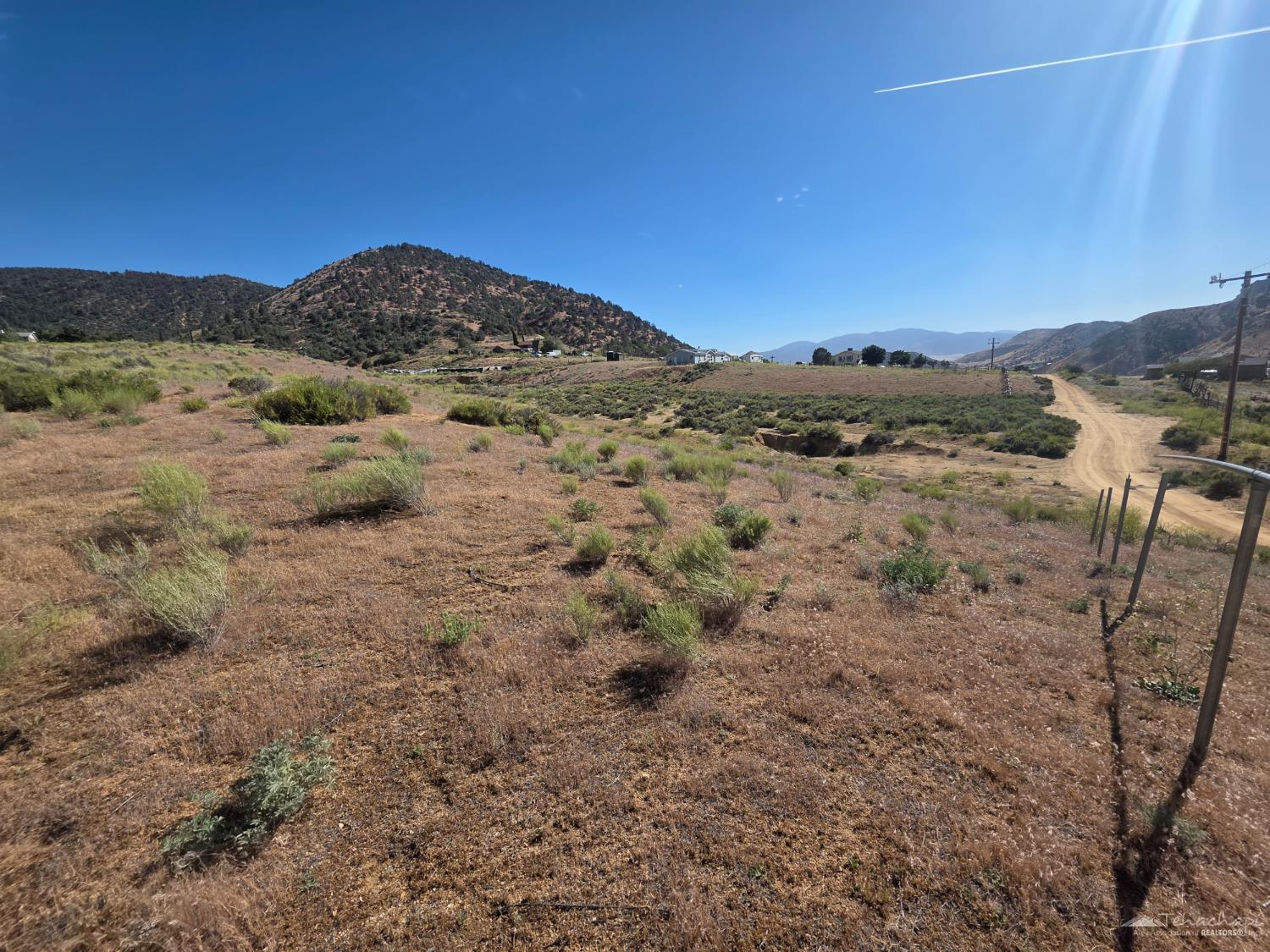Sweetwater Road photo 4