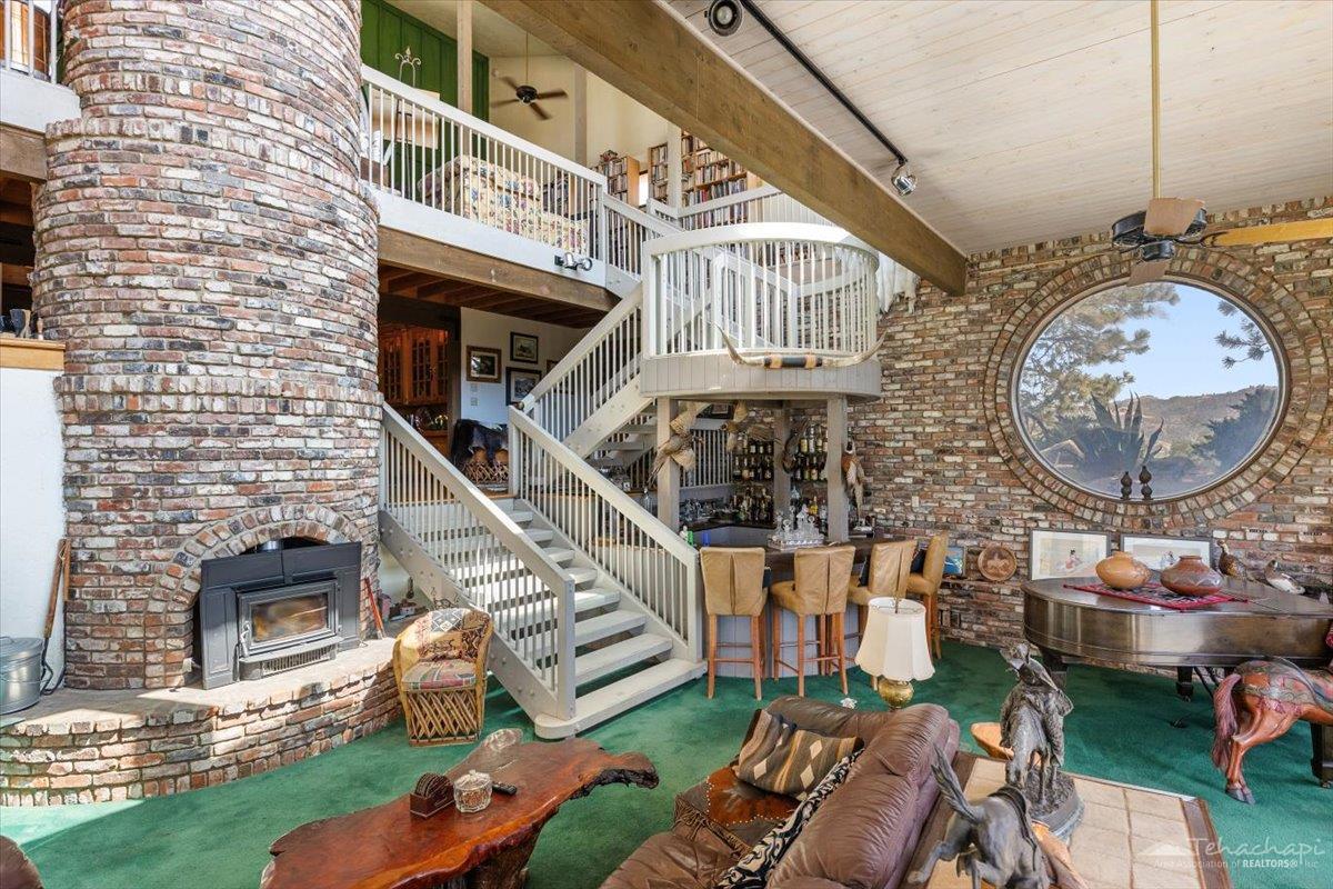 Oakflat Drive photo 21
