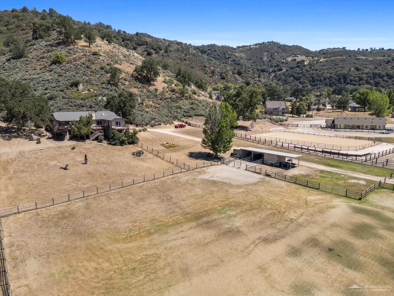 S Lower Valley Road, Tehachapi