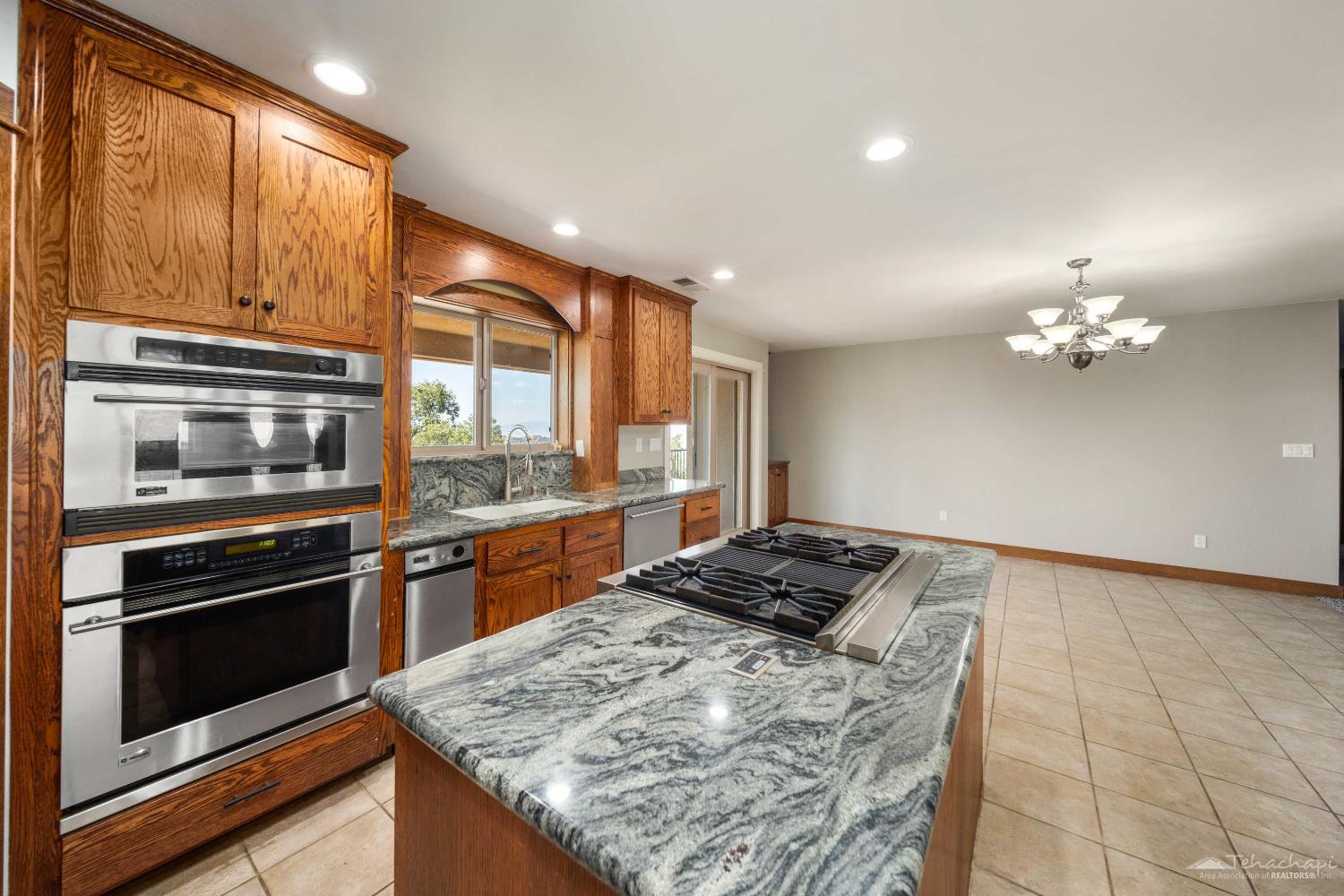 Goldspike Road photo 13