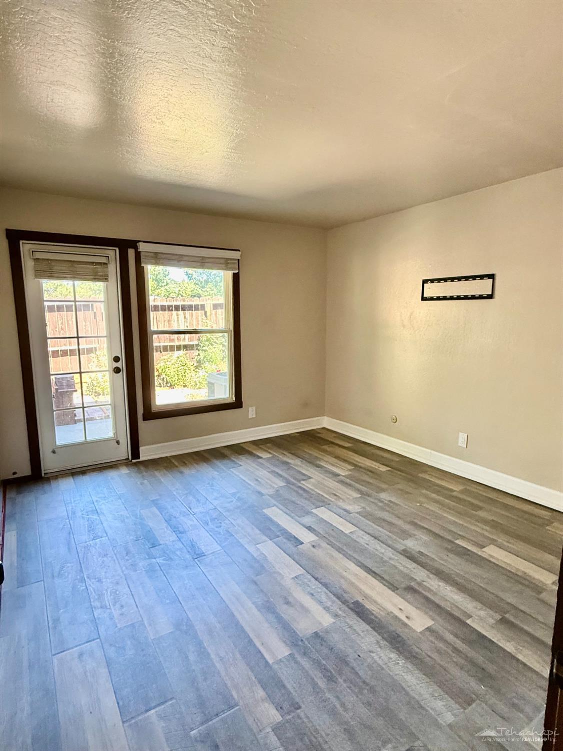 Meadow Lakes Drive photo 7