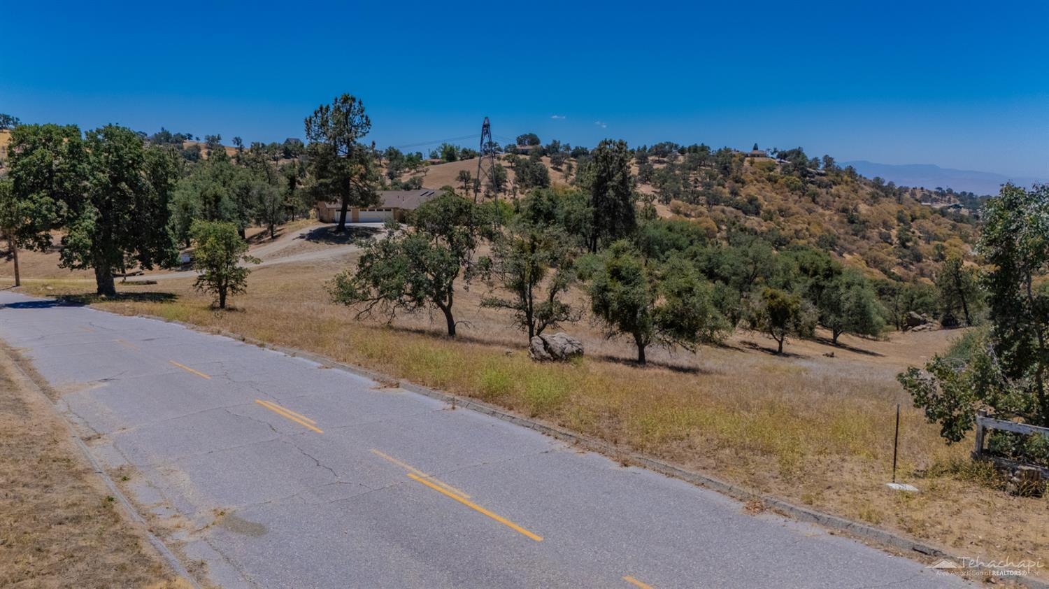 Quail Dr photo 2