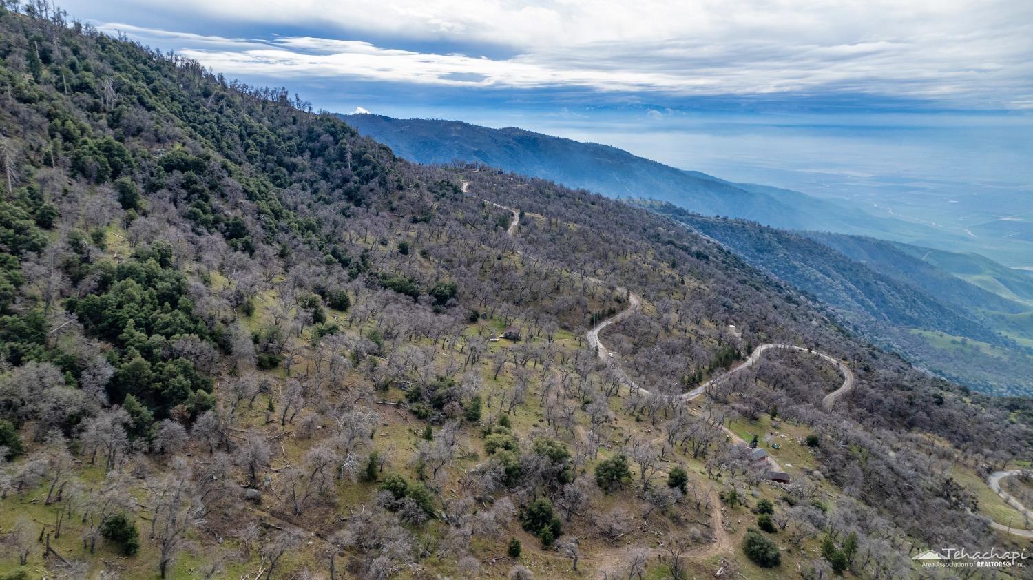 El Camino Drive, Bear Valley Springs