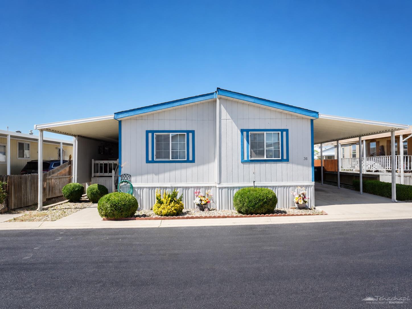 S Dennison Road 36, Tehachapi