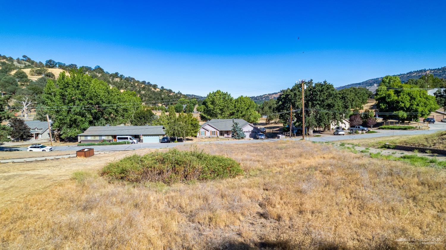 Lakeview photo 12