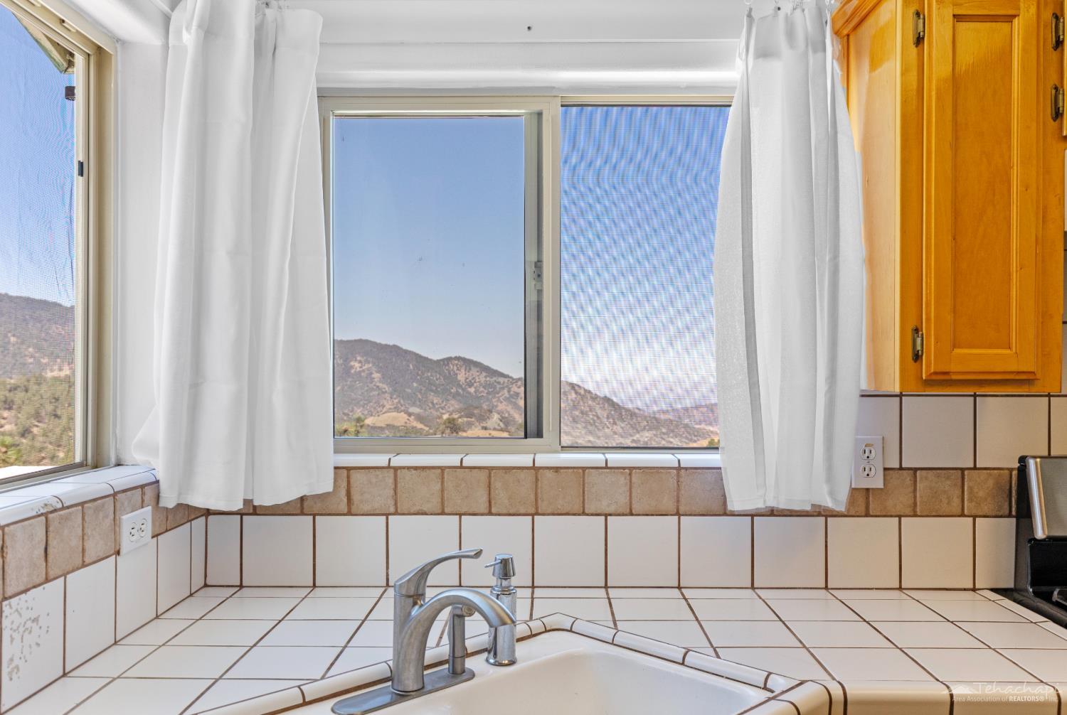 Matterhorn Drive photo 9