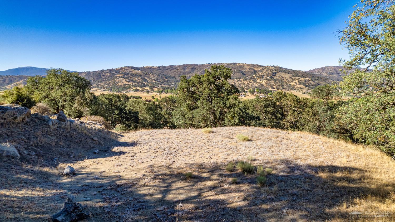 Arroyo Court, Bear Valley Springs