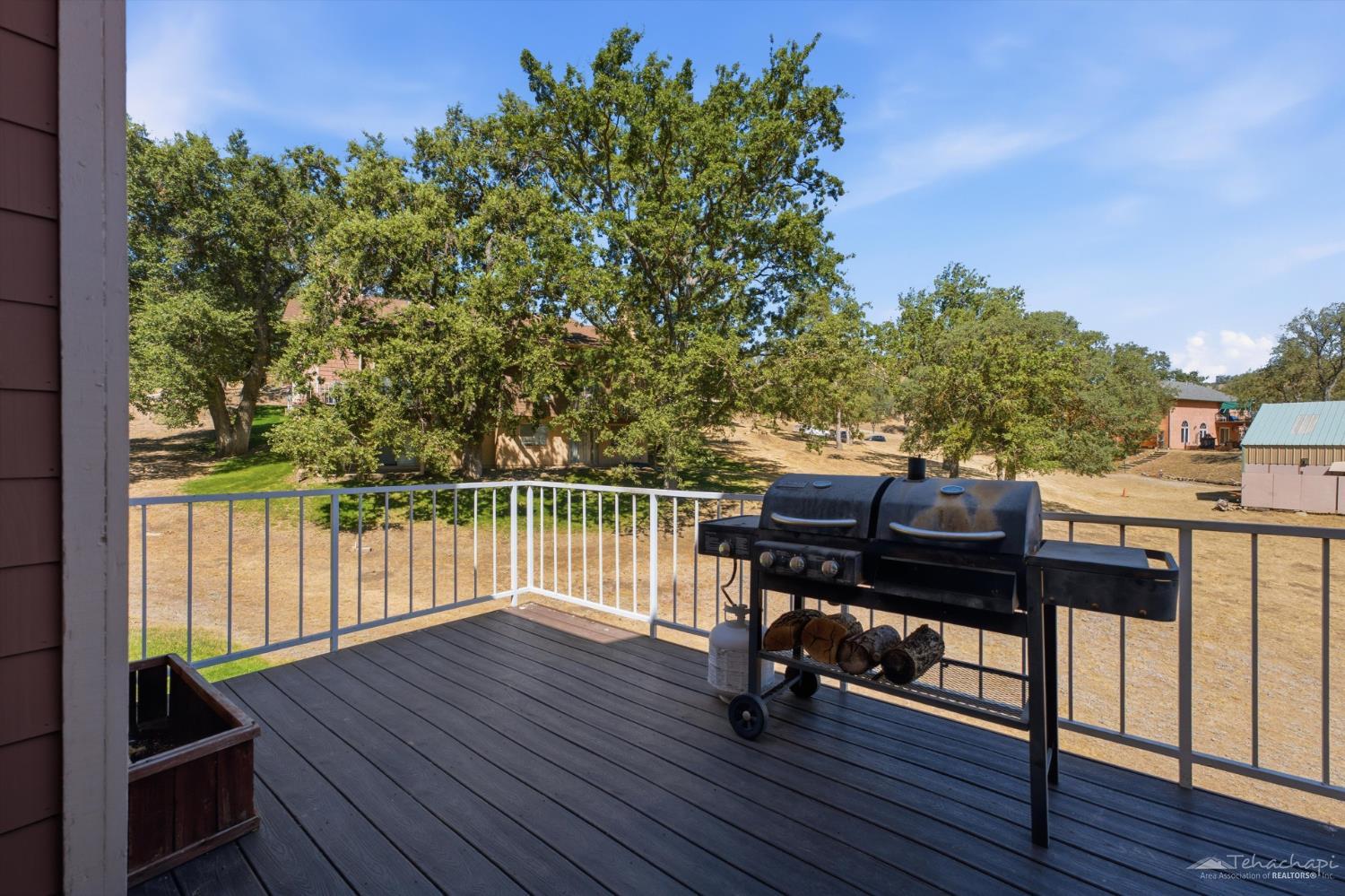 Glenview Court photo 10