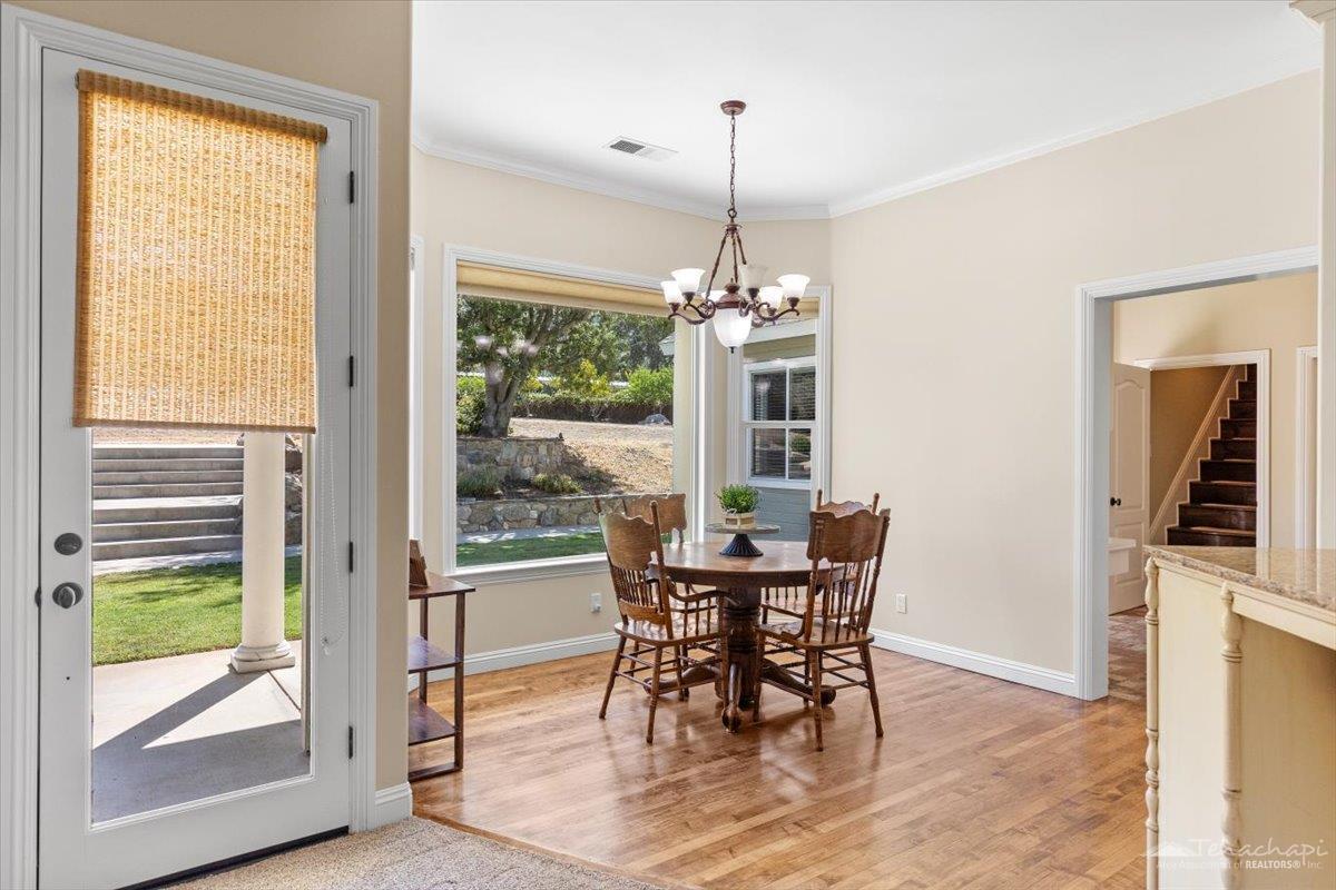 Valley Oak Road photo 22