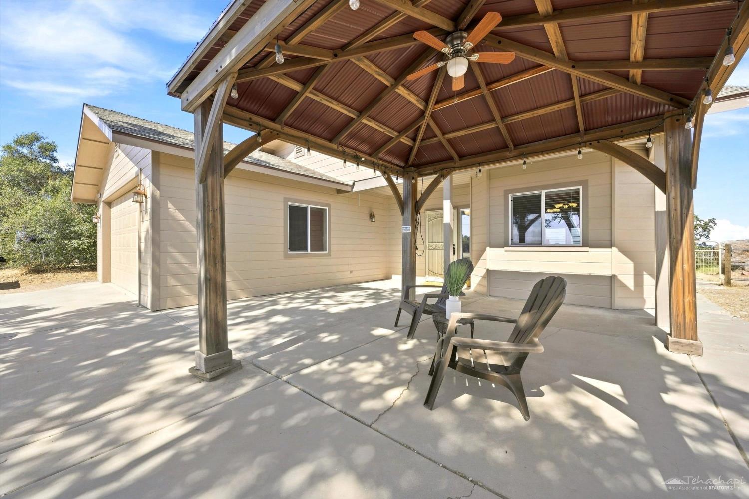 Sandpiper Court photo 3