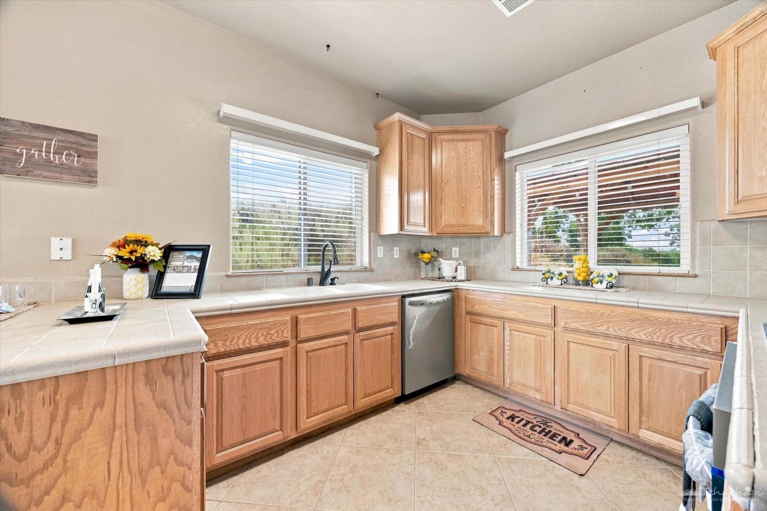 Sandpiper Court photo 18